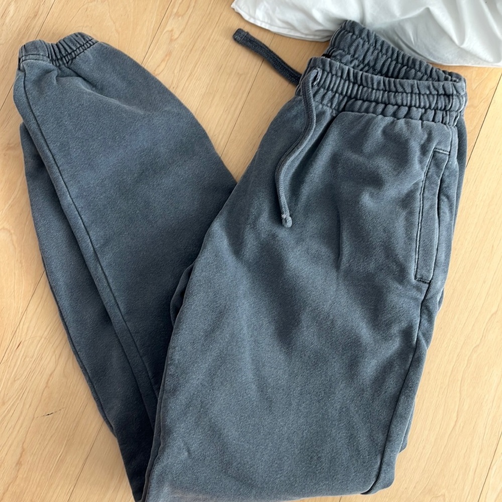 Talentless joggers